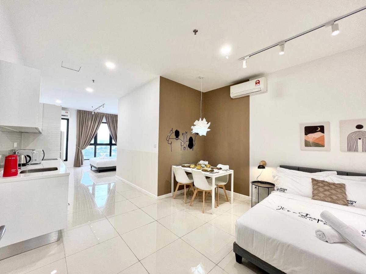 Highpark Suites Kelana Jaya, Petaling Jaya By Sleepy Bear Exterior foto