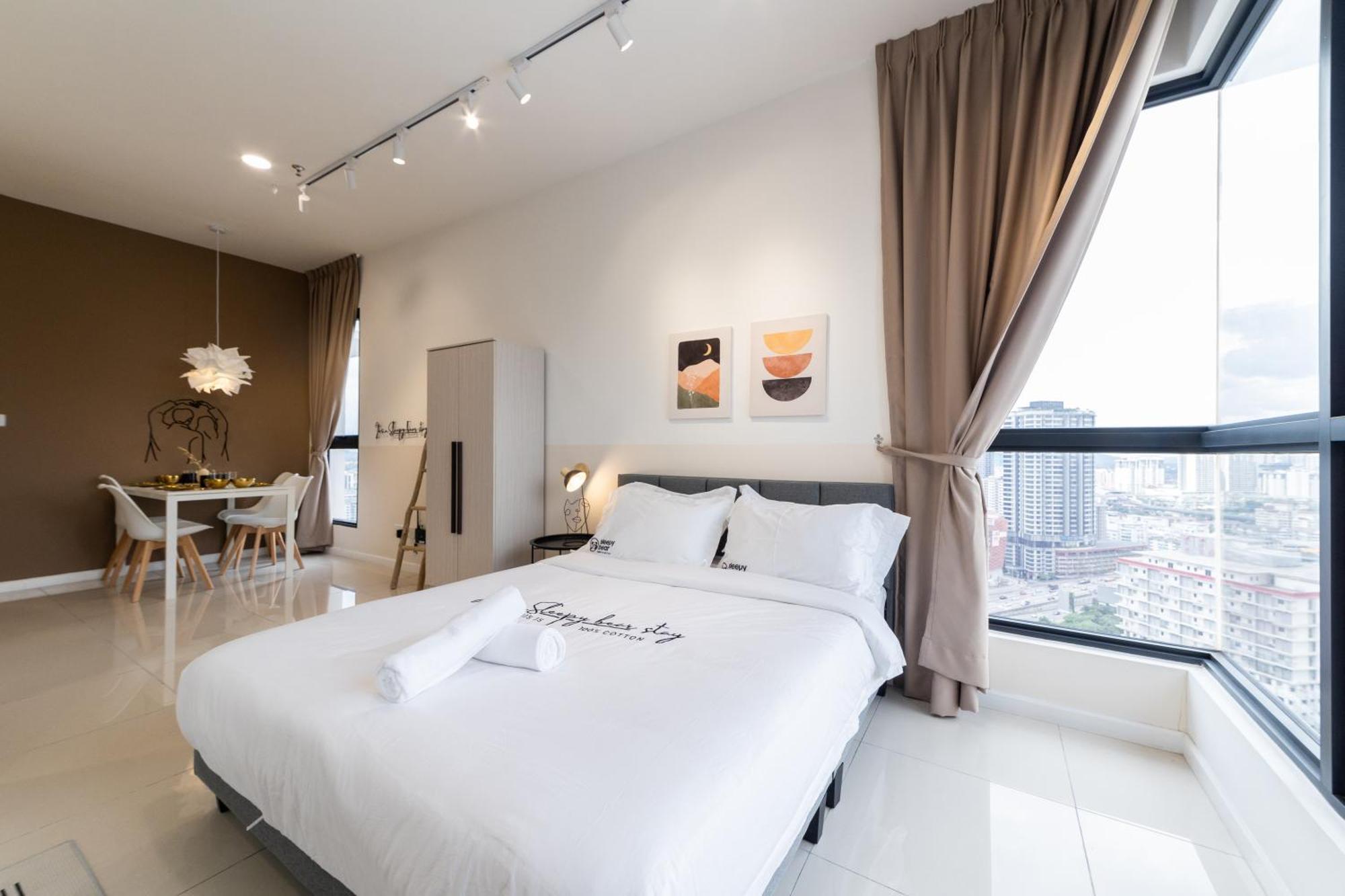 Highpark Suites Kelana Jaya, Petaling Jaya By Sleepy Bear Exterior foto