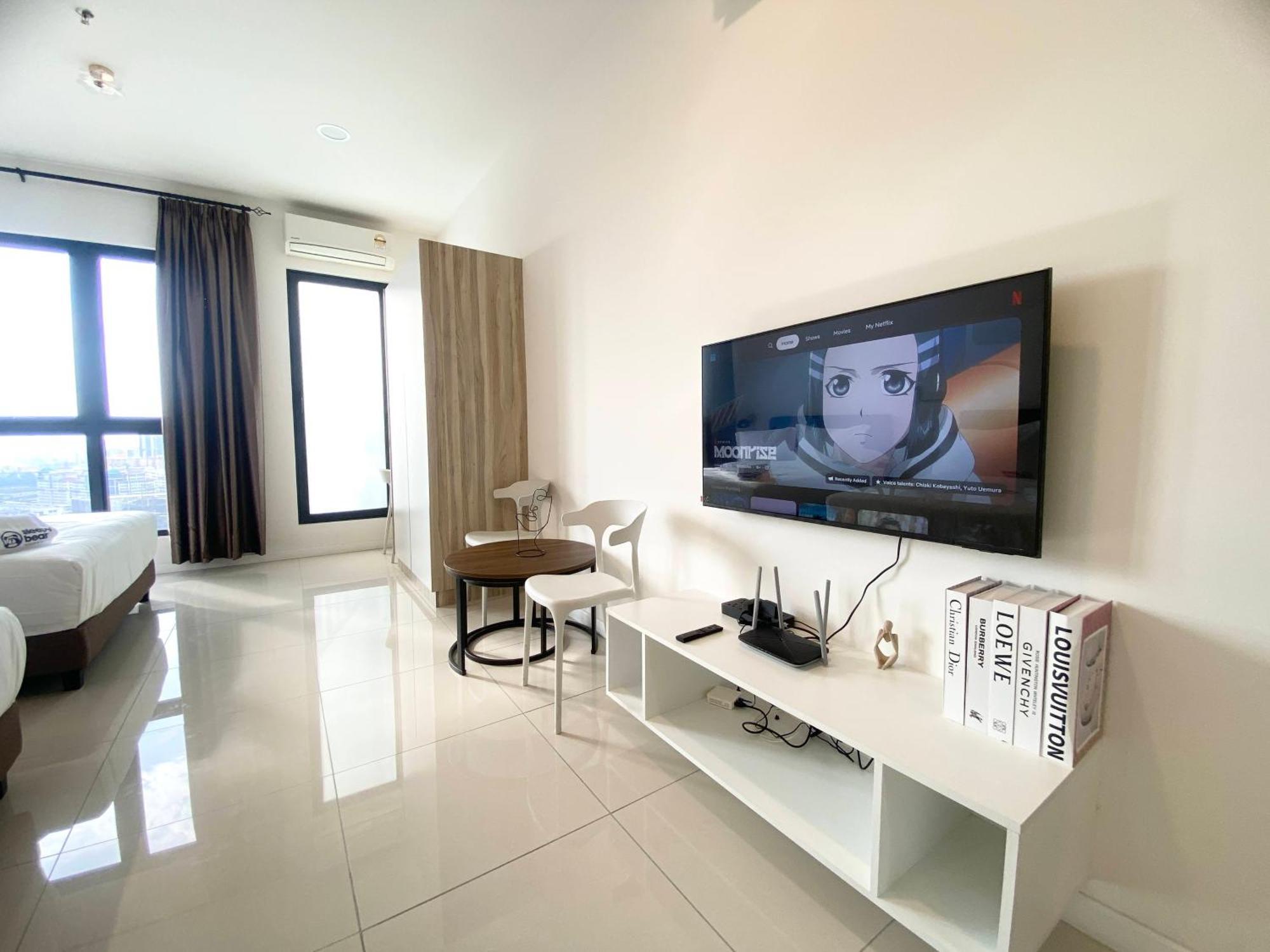 Highpark Suites Kelana Jaya, Petaling Jaya By Sleepy Bear Exterior foto